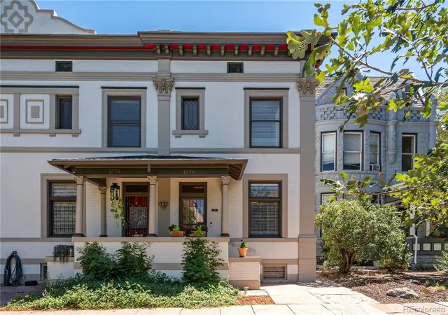 Photo 2 of Townhouse for sale at 1576 N Emerson St, Denver, CO 80218 | MLS# 9067784 | Listing updated on 2026-10-12