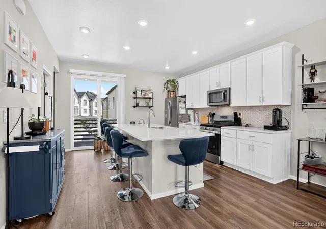 Photo 3 of Townhouse for sale at 16662 Umatilla St, Broomfield, CO 80023 | MLS# 4539969 | Listing updated on 2026-10-03