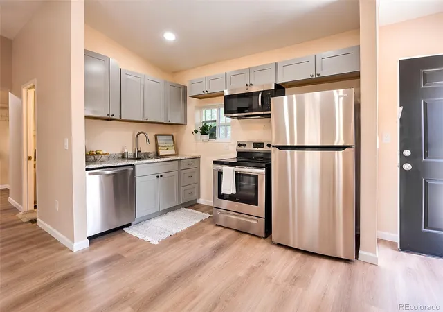 Photo 4 of Single family home for sale at 3235 N Gaylord St, Denver, CO 80205 | MLS# 7174573 | Listing updated on 2026-09-14