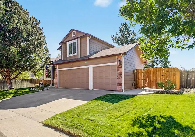 Photo 3 of Single family home for sale at 22 Heritage Ave, Castle Rock, CO 80104 | MLS# 4347842 | Listing updated on 2026-09-12