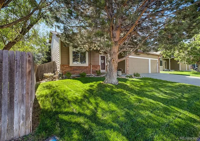 Photo 4 of Single family home for sale at 22 Heritage Ave, Castle Rock, CO 80104 | MLS# 4347842 | Listing updated on 2026-09-12