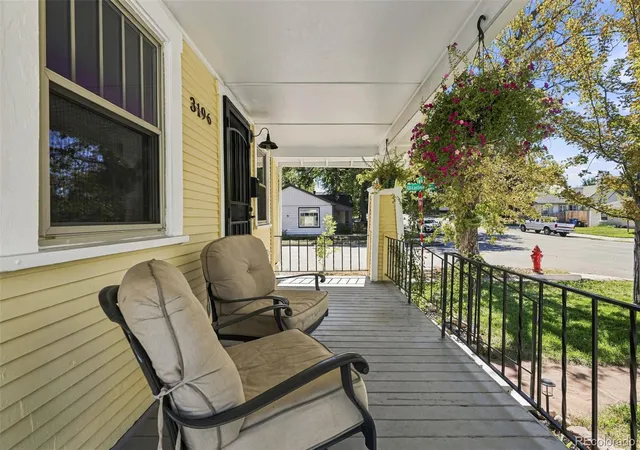 Photo 3 of Single family home for sale at 3196 S Logan St, Englewood, CO 80113 | MLS# 5649793 | Listing updated on 2026-09-22