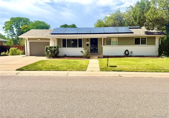 Photo 3 of Single family home for sale at 3731 S Uinta St, Denver, CO 80237 | MLS# 1841131 | Listing updated on 2026-09-27