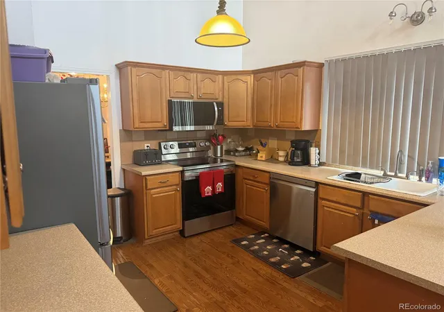 Photo 4 of Single family home for sale at 2069 S Macon Wy, Aurora, CO 80014 | MLS# 7393028 | Listing updated on 2026-09-22
