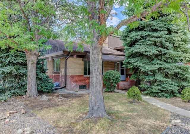 Photo 3 of Single family home for sale at 8395 W 17th Ave, Lakewood, CO 80214 | MLS# 5933019 | Listing updated on 2026-10-15