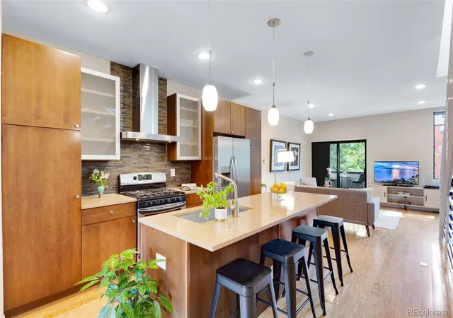 Photo 1 of Townhouse for sale at 822 25th St, Denver, CO 80205 | MLS# 4919609 | Listing updated on 2026-09-27