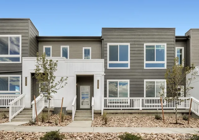 Photo 1 of Townhouse for sale at 15587 Gilpin Ave, Parker, CO 80134 | MLS# 5356398 | Listing updated on 2026-09-29