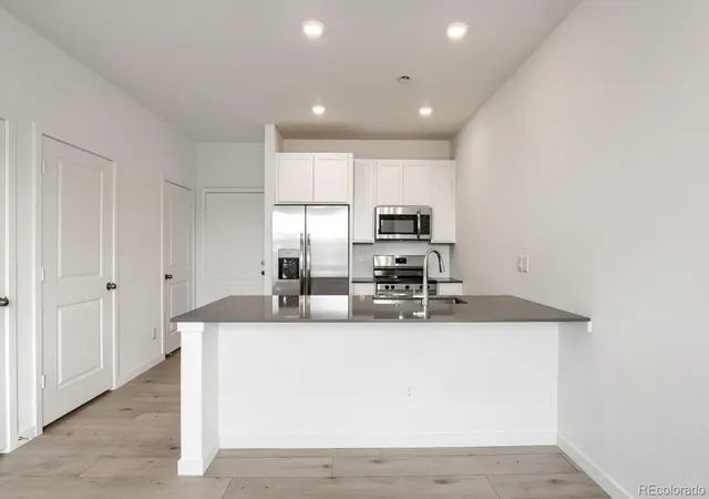 Photo 3 of Townhouse for sale at 15587 Gilpin Ave, Parker, CO 80134 | MLS# 5356398 | Listing updated on 2026-09-29