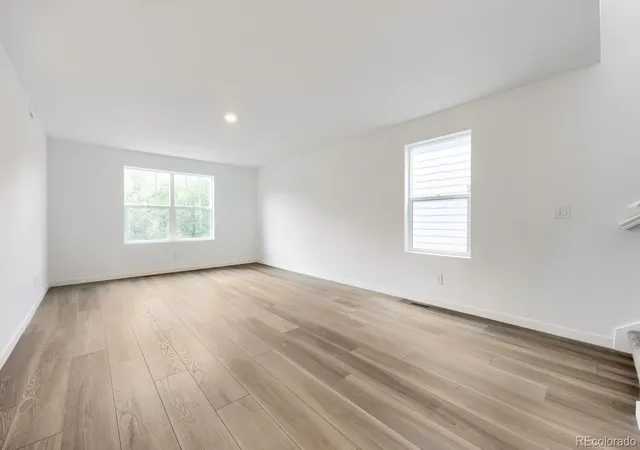 Photo 2 of Single family home for sale at 2696 Lower Crags Pt, Colorado Springs, CO 80904 | MLS# 7285461 | Listing updated on 2026-10-06