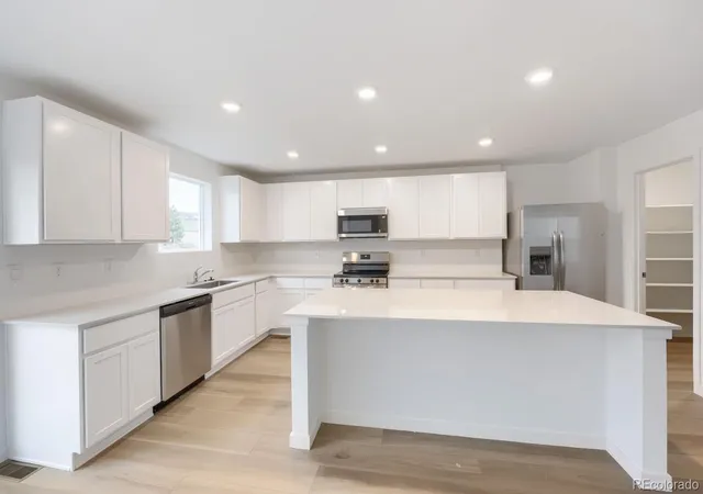 Photo 3 of Single family home for sale at 2696 Lower Crags Pt, Colorado Springs, CO 80904 | MLS# 7285461 | Listing updated on 2026-10-06
