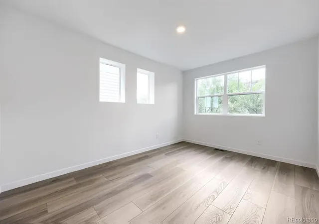 Photo 4 of Single family home for sale at 2696 Lower Crags Pt, Colorado Springs, CO 80904 | MLS# 7285461 | Listing updated on 2026-10-06