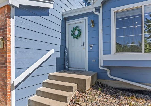 Photo 4 of Single family home for sale at 5228 S Jericho Wy, Aurora, CO 80015 | MLS# 7634921 | Listing updated on 2026-09-23