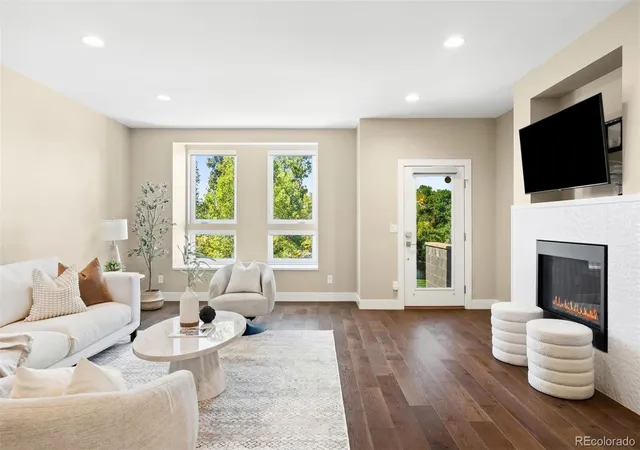 Photo 2 of Single family home for sale at 2860 S Sherman St, Englewood, CO 80113 | MLS# 3122210 | Listing updated on 2026-09-22