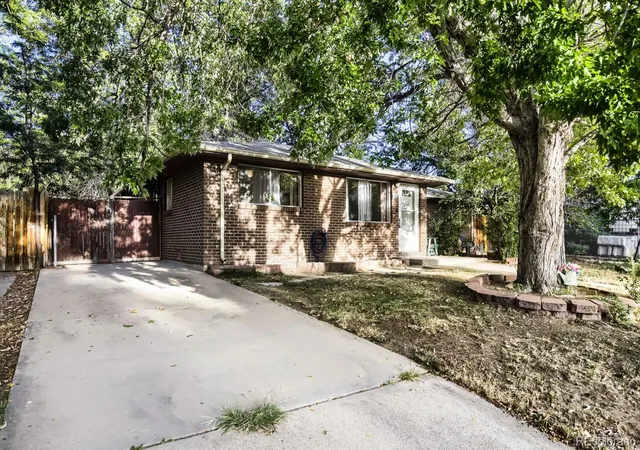 Photo 2 of Multi family home for sale at 460 462 Lashley St, Longmont, CO 80504 | MLS# 5767677 | Listing updated on 2026-09-14
