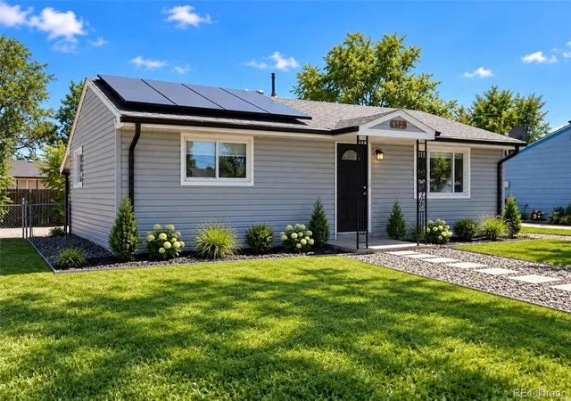 Photo 3 of Single family home for sale at 6520 Poplar St, Commerce City, CO 80022 | MLS# 4962453 | Listing updated on 2026-09-11