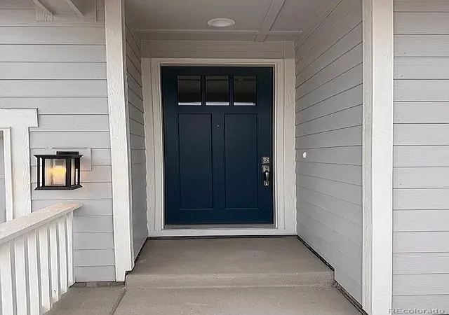 Photo 2 of Single family home for sale at 1975 Spencer Ave, Castle Rock, CO 80104 | MLS# 7811349 | Listing updated on 2026-09-28