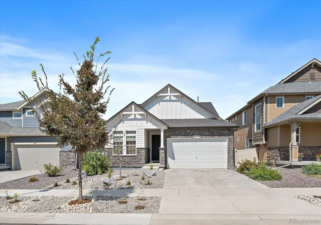 Photo 1 of Single family home for sale at 1077 Magnolia St, Erie, CO 80516 | MLS# 2857275 | Listing updated on 2026-10-16