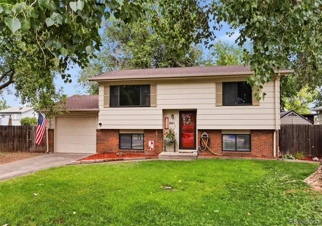 Photo 2 of Single family home for sale at 541 Sycamore Dr, Windsor, CO 80550 | MLS# 5346124 | Listing updated on 2026-09-08