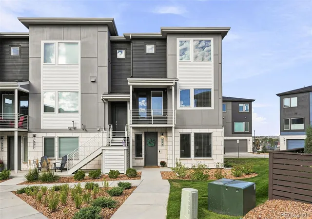 Photo 2 of Townhouse for sale at 688 Belay St, Erie, CO 80516 | MLS# 2856286 | Listing updated on 2026-09-13