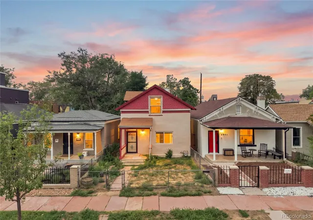 Photo 1 of Single family home for sale at 2837 Stout St, Denver, CO 80205 | MLS# 9272666 | Listing updated on 2026-10-01