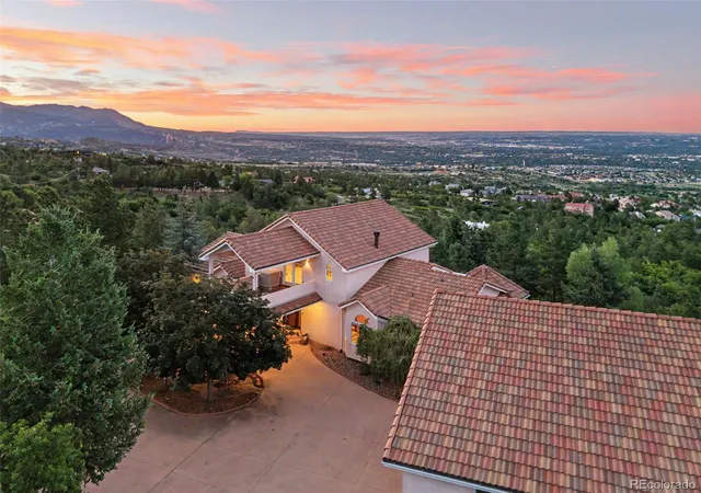 Photo 3 of Single family home for sale at 3111 Constellation Dr, Colorado Springs, CO 80906 | MLS# 9614028 | Listing updated on 2026-09-14