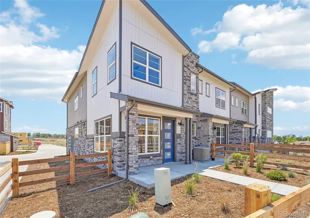 Photo 2 of Townhouse for sale at 3350 W 87th Avenue, Westminster, CO 80031 | MLS# 4582020 | Listing updated on 2026-09-11