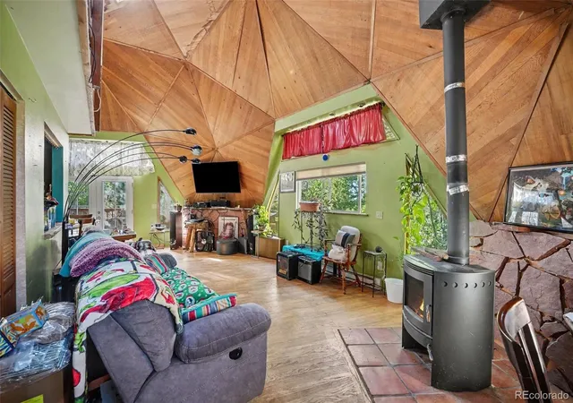Photo 4 of Single family home for sale at 11233 Conifer Mountain Rd, Conifer, CO 80433 | MLS# 9426379 | Listing updated on 2026-09-23