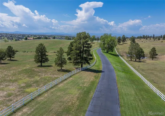 Photo 2 of Single family home for sale at 10443 Tomahawk Rd, Parker, CO 80138 | MLS# 8222970 | Listing updated on 2026-09-30