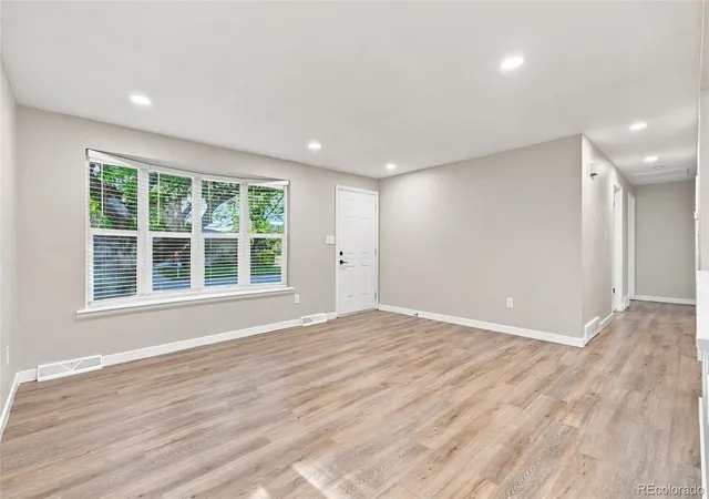 Photo 3 of Single family home for sale at 4854 S Parfet St, Littleton, CO 80127 | MLS# 5964718 | Listing updated on 2026-09-26