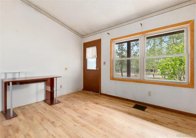 Photo 4 of Single family home for sale at 10444 Crystal Dr, Morrison, CO 80465 | MLS# 4228488 | Listing updated on 2026-09-22