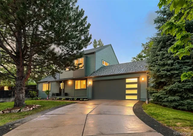 Photo 2 of Single family home for sale at 545 Catalpa Ct, Louisville, CO 80027 | MLS# 8533814 | Listing updated on 2026-09-12