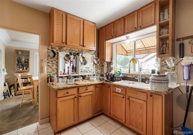 Photo 2 of Single family home for sale at 1435 Eaton St, Lakewood, CO 80214 | MLS# 8493041 | Listing updated on 2026-10-01