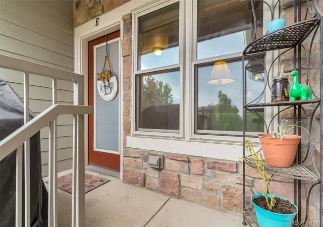 Photo 3 of Condo for sale at 2551 S Bahama Cir #E, Aurora, CO 80013 | MLS# 6550352 | Listing updated on 2026-09-11
