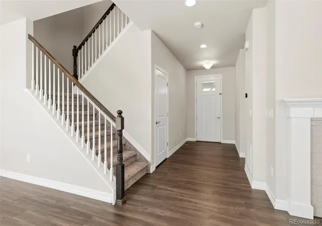 Photo 4 of Single family home for sale at 7237 S Scottsburg Way, Aurora, CO 80016 | MLS# 4696407 | Listing updated on 2026-09-14