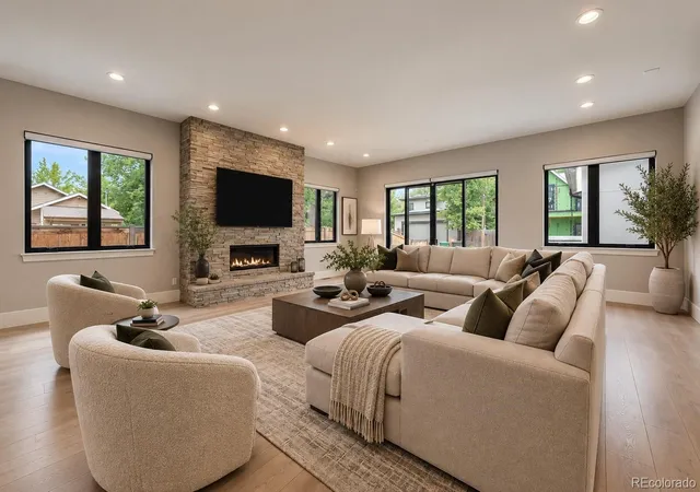 Photo 3 of Single family home for sale at 1975 S Gilpin St, Denver, CO 80210 | MLS# 5882297 | Listing updated on 2026-10-04