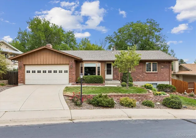 Photo 1 of Single family home for sale at 1610 S Arbutus Pl, Lakewood, CO 80228 | MLS# 9437899 | Listing updated on 2026-09-10