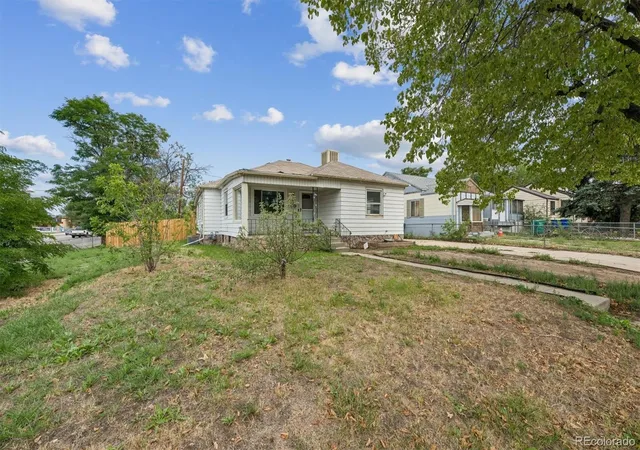 Photo 1 of Single family home for sale at 1996 Lima St, Aurora, CO 80010 | MLS# 2095720 | Listing updated on 2026-09-15