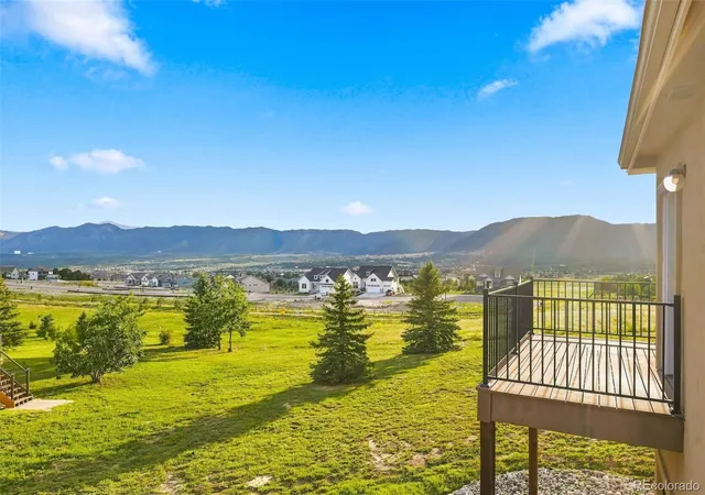 Photo 3 of Single family home for sale at 945 Caribou Dr, Monument, CO 80132 | MLS# 6492422 | Listing updated on 2026-09-25