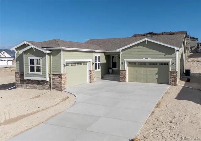 Photo 2 of Sale Pending at 350 Hardstone Dr, Monument, CO 80132 | MLS# 5364613 | Listing updated on 2026-09-21