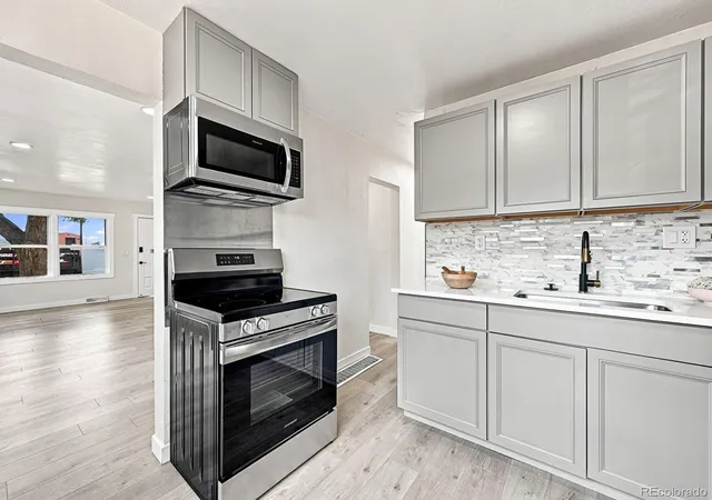 Photo 3 of Single family home for sale at 7180 Grape St, Commerce City, CO 80022 | MLS# 8434128 | Listing updated on 2026-09-23