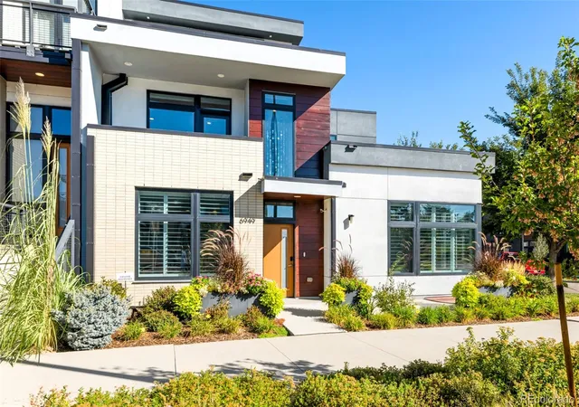 Photo 1 of Townhouse for sale at 6949 E Lowry Blvd, Denver, CO 80230 | MLS# 2912153 | Listing updated on 2026-10-07