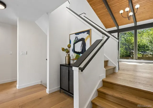 Photo 3 of Single family home for sale at 845 Estes St, Lakewood, CO 80215 | MLS# 7112950 | Listing updated on 2026-09-23