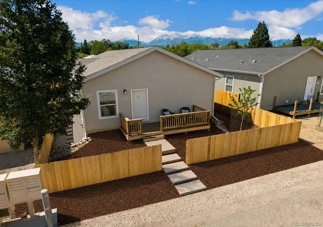 Photo 2 of Single family home for sale at 622 Vine St, Salida, CO 81201 | MLS# 1691796 | Listing updated on 2026-09-12