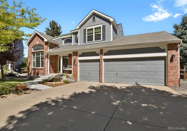 Photo 1 of Single family home for sale at 18129 E Caley Cir, Aurora, CO 80016 | MLS# 2383813 | Listing updated on 2026-10-24
