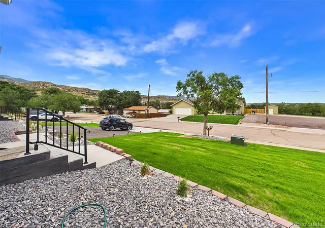 Photo 2 of House for sale at 2511 Busch Ave, Colorado Springs, CO 80904 | MLS# 6041435 | Listing updated on 2026-09-12
