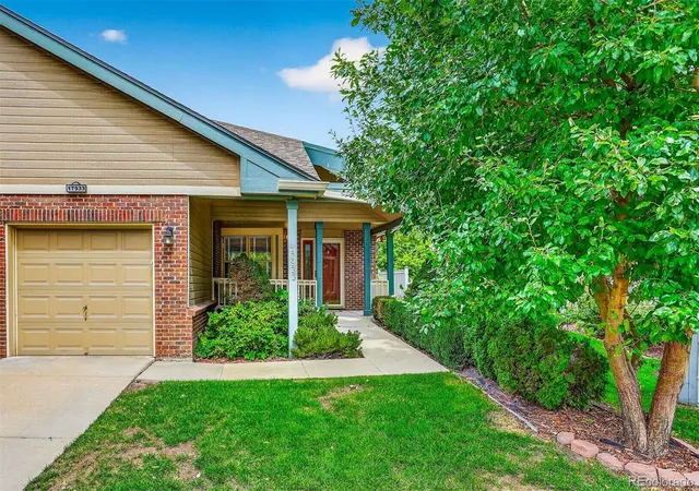 Photo 2 of Townhouse for sale at 17933 Aprils Way, Parker, CO 80134 | MLS# 1870220 | Listing updated on 2026-09-24