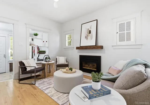 Photo 4 of Single family home for sale at 1853 S Emerson St, Denver, CO 80210 | MLS# 6479871 | Listing updated on 2026-09-11