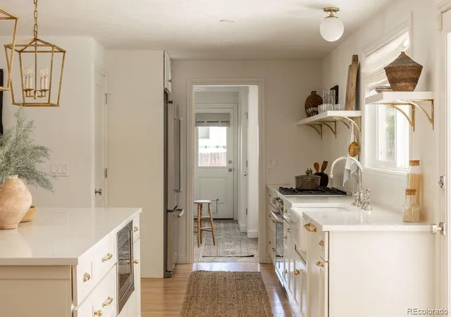 Photo 3 of Single family home for sale at 5490 W Rowland Ave, Littleton, CO 80128 | MLS# 8497967 | Listing updated on 2026-09-14