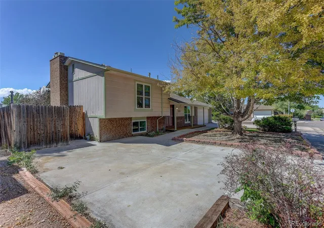 Photo 3 of Single family home for sale at 309 S 25th Avenue, Brighton, CO 80601 | MLS# 7085238 | Listing updated on 2026-09-14