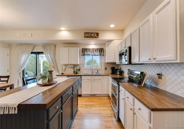 Photo 4 of Single family home for sale at 9509 Bur Oak Ln, Colorado Springs, CO 80925 | MLS# 3527659 | Listing updated on 2026-09-11